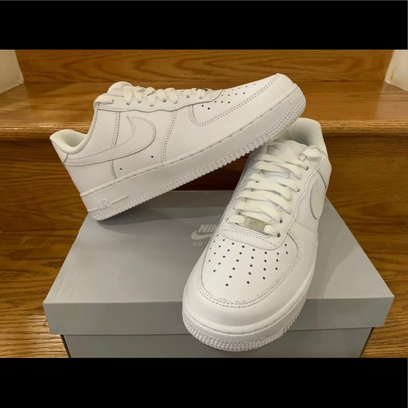 All white Air Force 1’s - Picture 2 of 4